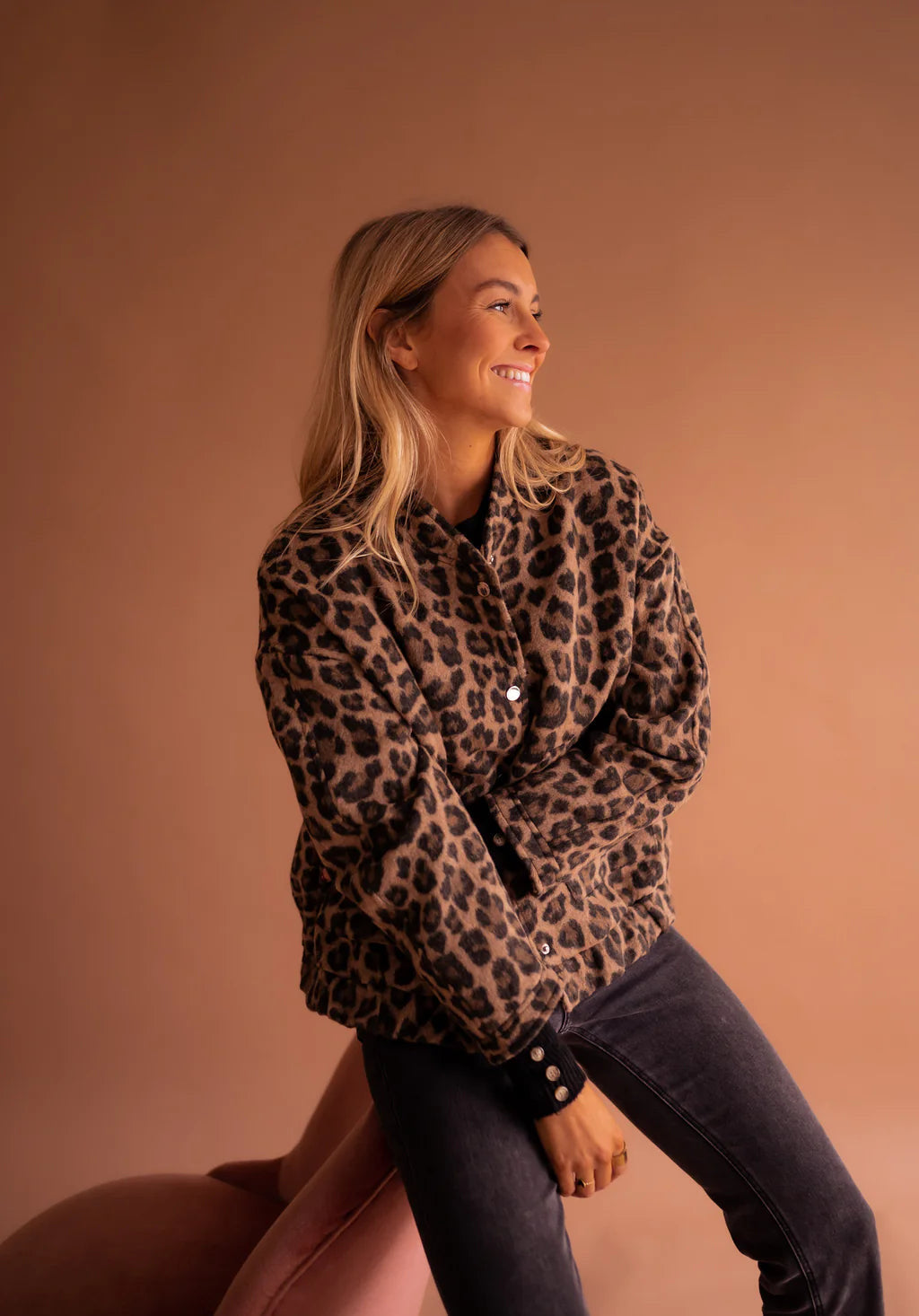 Lisa | De Leopard Bomber